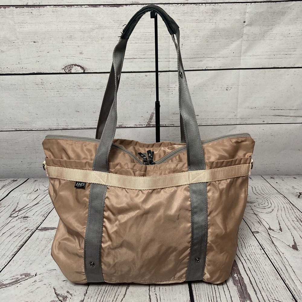 Andi‎ New York Large Travel Bag Weightless Carry On Pink Non Slip Strap